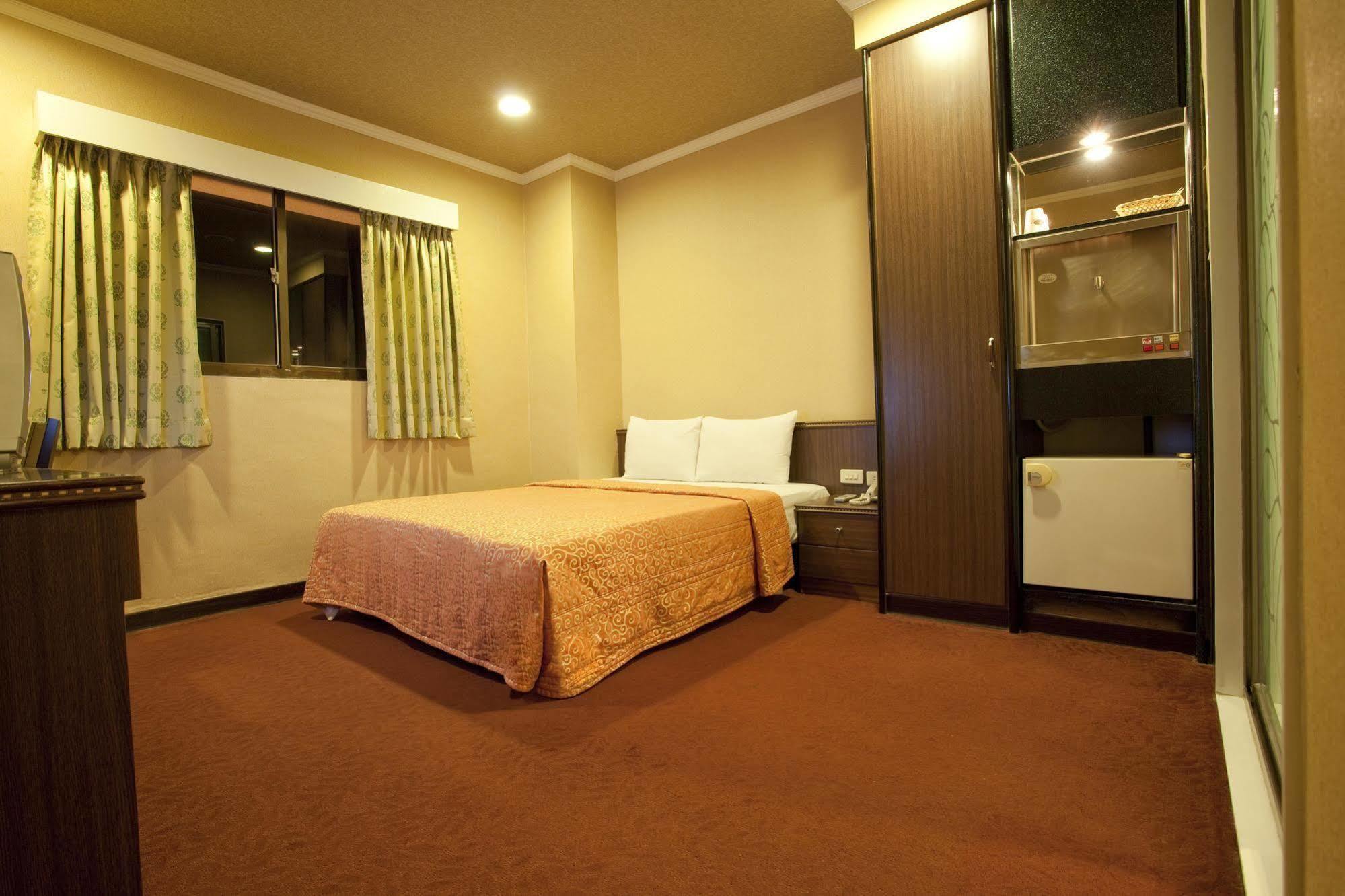 Hotel Huahou Kaohsiung Exterior foto